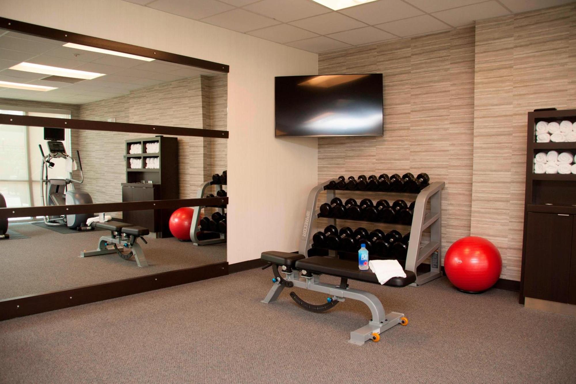Courtyard By Marriott Houston City Place Spring Dış mekan fotoğraf