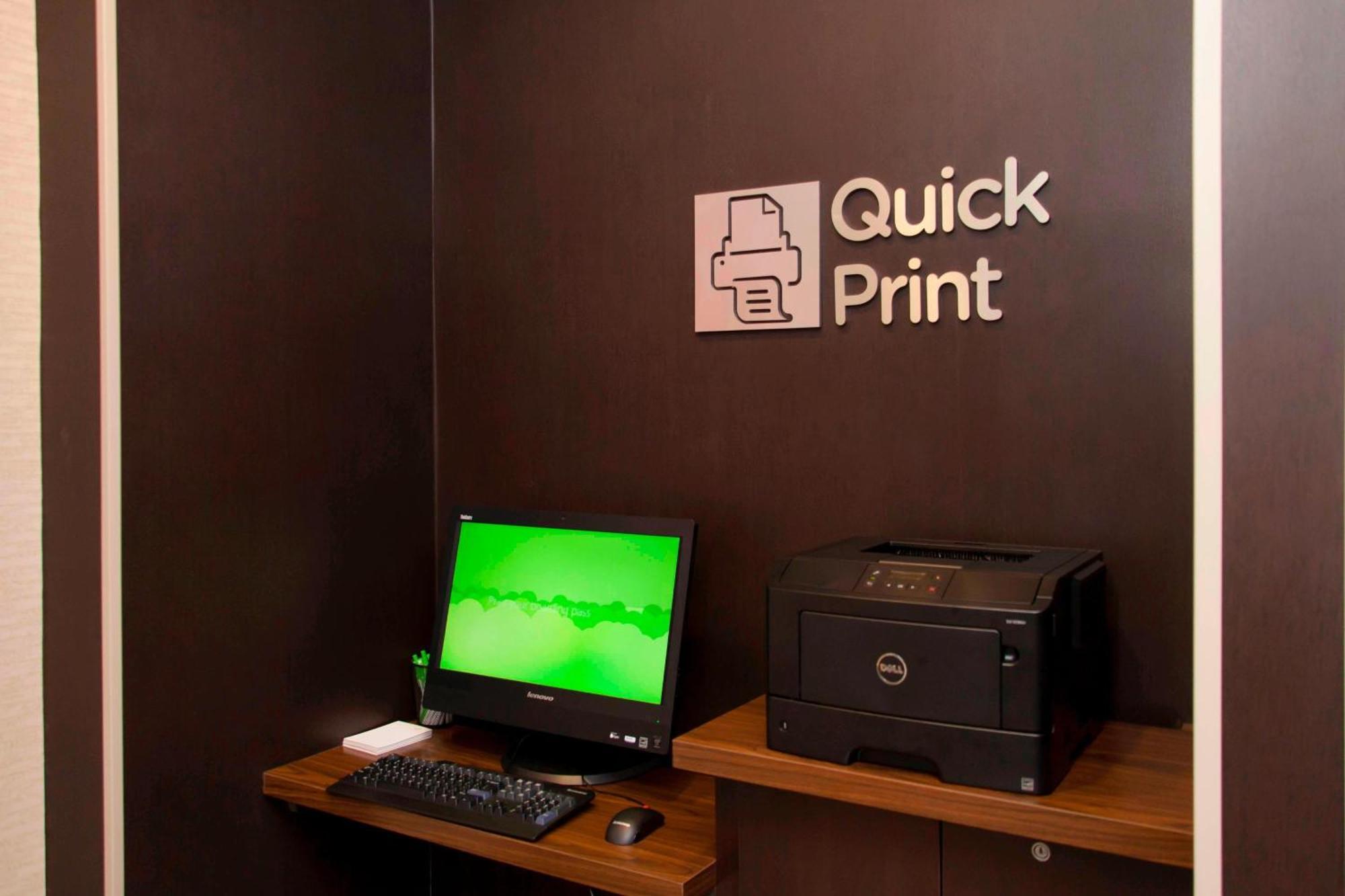 Courtyard By Marriott Houston City Place Spring Dış mekan fotoğraf